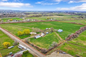 photo 1 of 1115 NW 11th Ave, Payette, ID 83661
