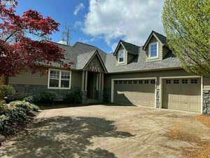 photo 1 of 3314 Talon St, Eugene, OR 97408
