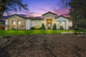photo 1 of 9865 Spyglass Circle, Auburn, CA 95602