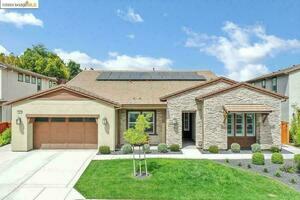 photo 1 of 1945 Decanter Cir, Brentwood, CA 94513