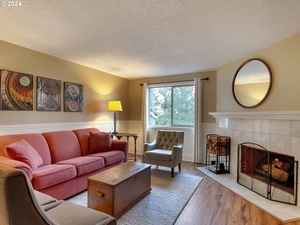 photo 1 of 44 Eagle Crest Dr #38, Lake Oswego, OR 97035