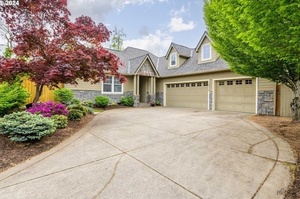 photo 1 of 3314 Talon St, Eugene, OR 97408