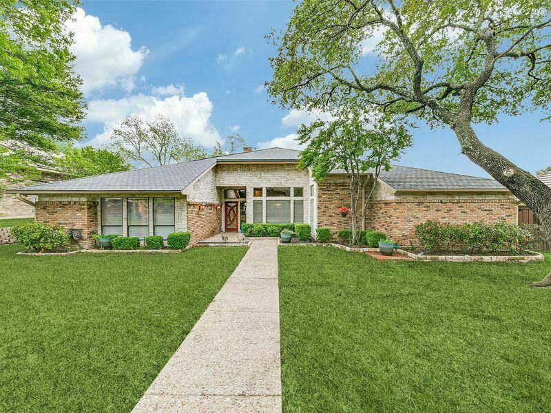 photo 1 of 7932 Goodshire Ave, Dallas, TX 75231