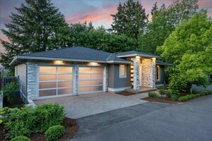 photo 1 of 893 Cedar St, Lake Oswego, OR 97034