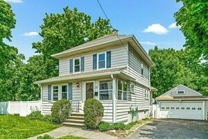 photo 1 of 22 Palmer St, Weymouth, MA 02190