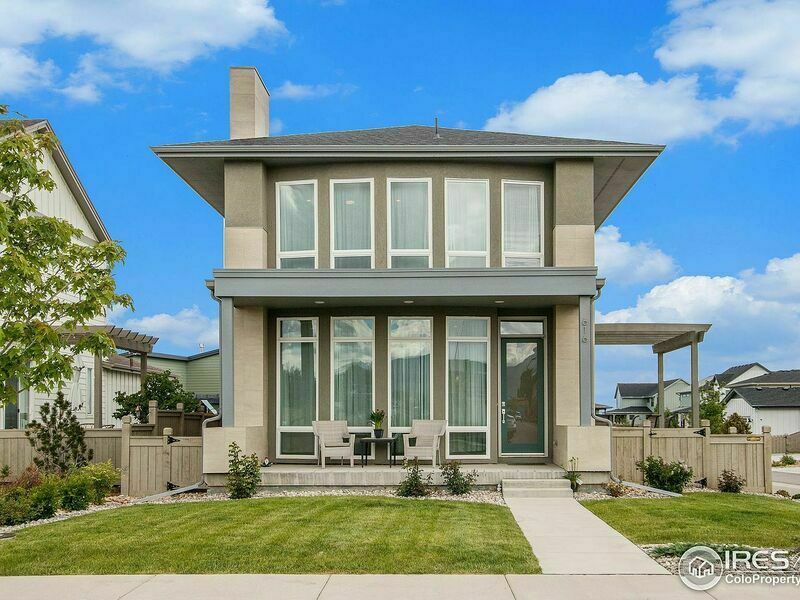 photo 1 of 616 W Grange Ct, Longmont, CO 80503