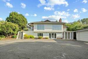 photo 1 of 4195 Oak Hill Ave, Palo Alto, CA 94306