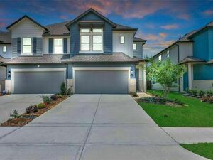 photo 1 of 7435 Hinsdale Dr, Pasadena, TX 77505