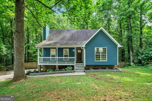 photo 1 of 904 Pointe Circle, Woodstock, GA 30188