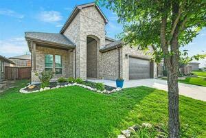 photo 1 of 9321 Bronze Meadow Dr, Fort Worth, TX 76131