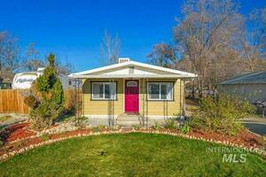 photo 1 of 515 Grant St, Caldwell, ID 83605