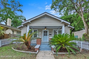 photo 1 of 2654 Myra St, Jacksonville, FL 32204