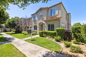 photo 1 of 7954 Spanish Oak Cir, GILROY, CA 95020