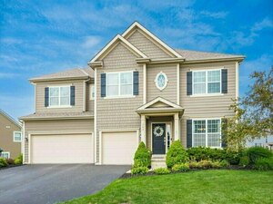 photo 1 of 162 Caboose Ln, Delaware, OH 43015