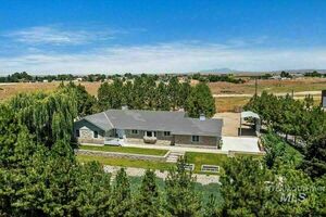 photo 1 of 8140 W Kingsbury Dr, Middleton, ID 83644