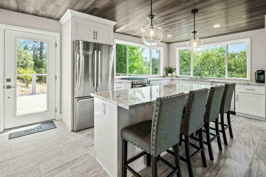 photo 1 of 566 Country Road, Meadow Vista, CA 95722