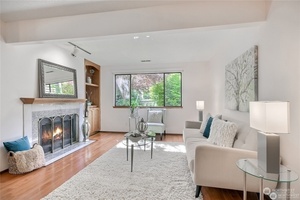 photo 1 of 9934 NE 144th Ln #107, Kirkland, WA 98034