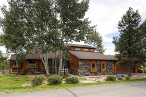 photo 1 of 1924 La Quinta Ln, Evergreen, CO 80439
