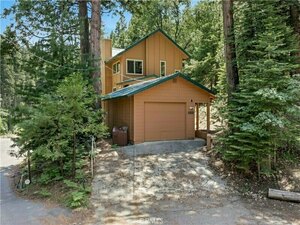 photo 1 of 1153 Silver Tip Ln, Fish Camp, CA 93623