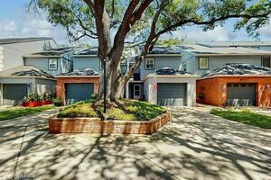 photo 1 of 2515 Crowder Ln #16, Tampa, FL 33629