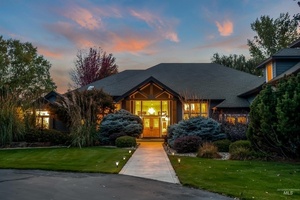 photo 1 of 23499 Kingsbury Rd, Middleton, ID 83644