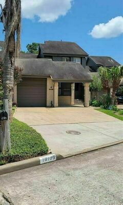 photo 1 of 18105 Starboard Dr, Nassau Bay, TX 77058