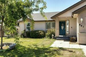 photo 1 of 461 Garden Ct, Middleton, ID 83644