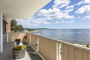 photo 1 of 300 Lynn Shore Dr #400, Lynn, MA 01902