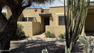 photo 1 of 7739 E Hawthorne St, Tucson, AZ 85710