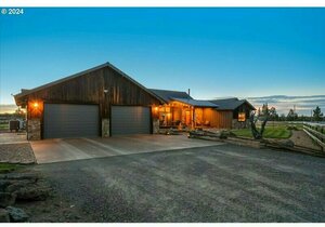 photo 1 of 6150 NW Kingwood Ave, Redmond, OR 97756