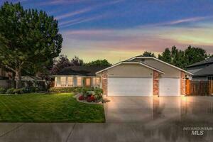 photo 1 of 1125 N Lopez Ave, Eagle, ID 83616
