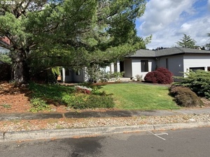 photo 1 of 2240 SW 11 Mile Dr, Gresham, OR 97080