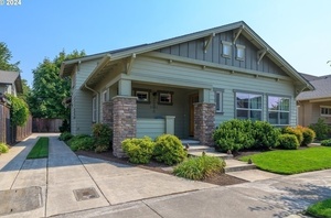 photo 1 of 3851 Sterling Woods Dr, Eugene, OR 97408