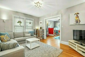 photo 1 of 32 Eddy St #2, Waltham, MA 02453