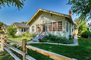 photo 1 of 415 14th Ave S, Nampa, ID 83651