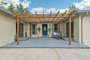 photo 1 of 17474 Lakeview Dr, Morgan Hill, CA 95037