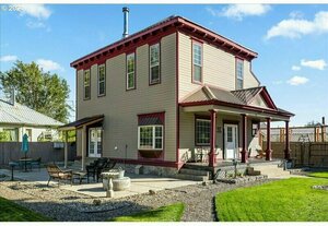 photo 1 of 1438 Valley Ave, Baker City, OR 97814
