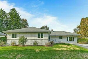 photo 1 of 40 Mosman St, Newton, MA 02465