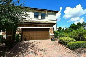 photo 1 of 8501 Arcadia Ln, Davenport, FL 33896