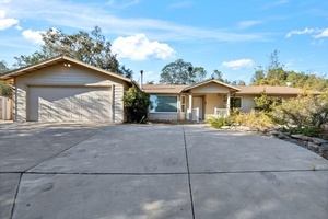 photo 1 of 44831 Person Loop N, Coarsegold, CA 93614