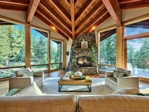 photo 1 of 12054 Stony Creek Ct, Truckee, CA 96161