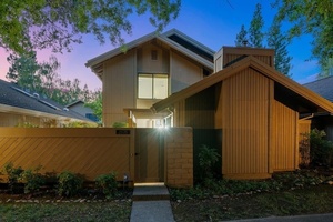 photo 1 of 2078 Promontory Point Ln, Gold River, CA 95670