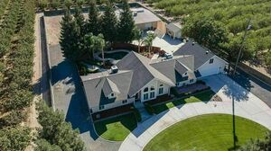 photo 1 of 11315 E Nebraska Ave, Selma, CA 93662