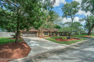 photo 1 of 3701 River Hall Drive, Jacksonville, FL 32217