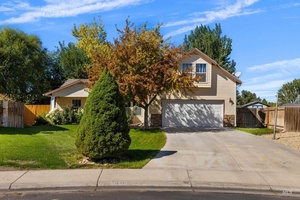 photo 1 of 2320 W Windmill Ave, Nampa, ID 83651