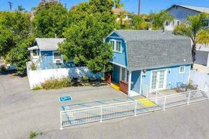 photo 1 of 408 N PICO, Fallbrook, CA 92028