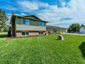 photo 1 of 1931 E Charolais Dr, Meridian, ID 83642