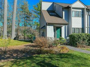 photo 1 of 41 Pondview Drive, Merrimack, NH 03054