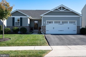 photo 1 of 22 Grant St, Taneytown, MD 21787
