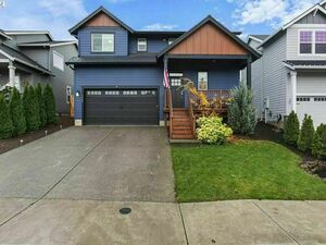 photo 1 of 1043 NE Regan Hill Loop, Estacada, OR 97023